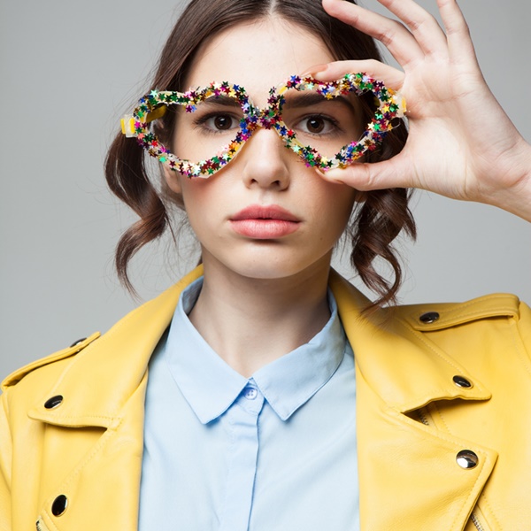 カラフルなメガネ